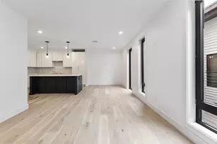 33 A St, Boston, MA 02127 - Photo 1