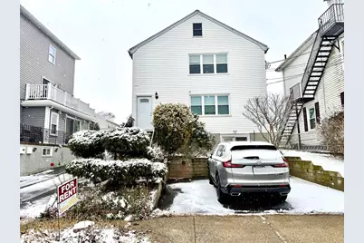 61 Tracey St #2, Peabody, MA 01961 - Photo 1