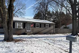 85 Talmadge Dr, Springfield, MA 01118 - Photo 1