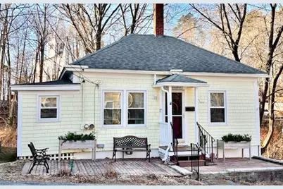 447 Stevens St, North Andover, MA 01845 - Photo 1