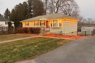 17 Middlesex Ave, Worcester, MA 01604 - Photo 1