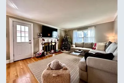 108 Withington Rd #1, Newton, MA 02460 - Photo 1