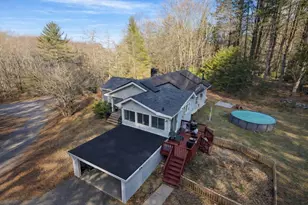 389 W Main St, Dudley, MA 01571 - Photo 1