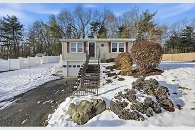 140 Shearer St, Palmer, MA 01069 - Photo 1