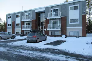 131J Capitol Hill Dr, Londonderry, NH 03053 - Photo 1