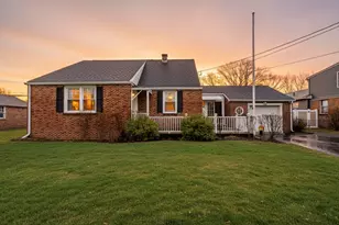 40 Lauzier Terrace, Chicopee, MA 01020 - Photo 1