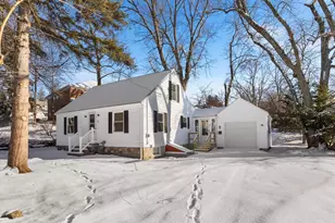 26 River St, Billerica, MA 01821 - Photo 1