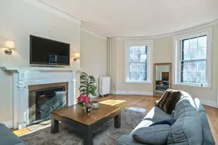 77 Marlborough St, Boston, MA 02116 - Photo 1