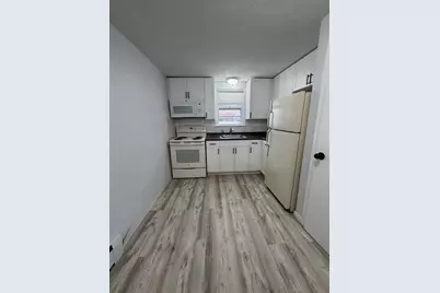 85 Trapelo #41, Waltham, MA 02452 - Photo 1