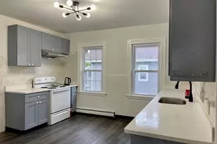 18 Appleton St, Quincy, MA 02171 - Photo 1