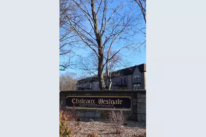 502 Oak St #12, Brockton, MA 02301 - Photo 1