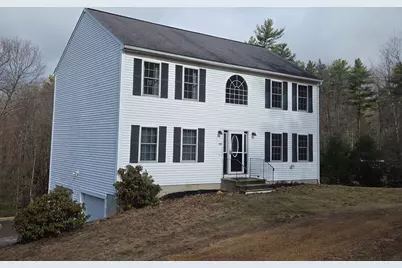 270 New Braintree Rd, West Brookfield, MA 01585 - Photo 1