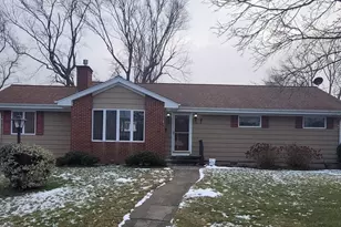 125 George St, Somerset, MA 02726 - Photo 1