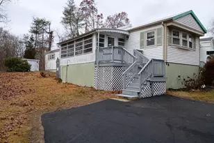 68 Sycamore Dr, Halifax, MA 02338 - Photo 1