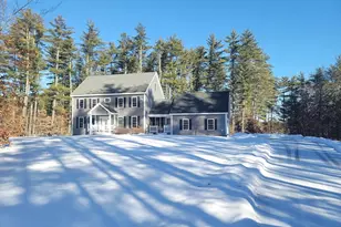 359 Main St, Townsend, MA 01469 - Photo 1