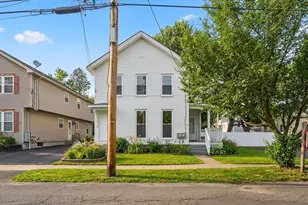 19 Kellogg St, Westfield, MA 01085 - Photo 1