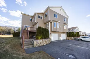 32 John Hancock Dr, Ashland, MA 01721 - Photo 1