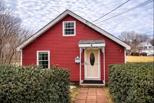 6 Dale St, Spencer, MA 01562 - Photo 1