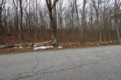 47 Southwick Rd, Sutton, MA 01590 - Photo 1