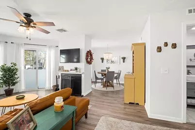 306 Beacon Park #306, Webster, MA 01570 - Photo 1