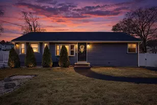 847 Washington St, Easton, MA 02375 - Photo 1