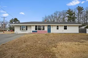 110 Lisa Ann Dr, Bellingham, MA 02019 - Photo 1