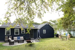 20 Selwyn Rd, Randolph, MA 02368 - Photo 1