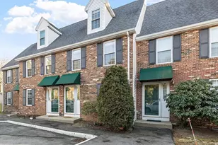 278 Manning St, Hudson, MA 01749 - Photo 1