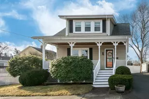 123 Piermont St, Quincy, MA 02170 - Photo 1