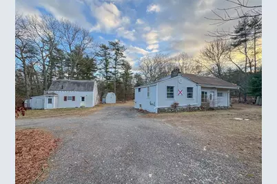 129 Thomas St, Middleborough, MA 02346 - Photo 1