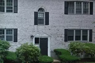 11 Lake Shore Ct, Boston, MA 02135 - Photo 1