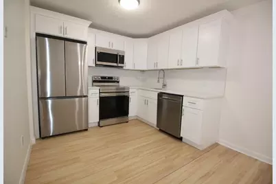 34 Hamilton Rd #302, Arlington, MA 02474 - Photo 1
