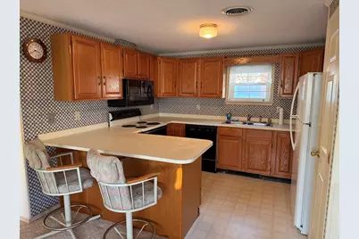 5 Virginia Ave, Marlborough, MA 01752 - Photo 1