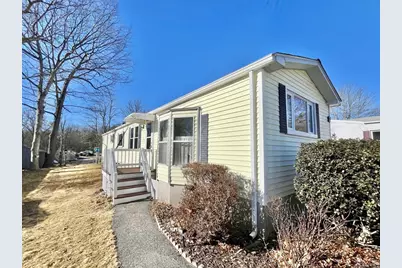 9 Chestnut Circle, Rockland, MA 02370 - Photo 1