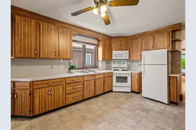 37 Wright #2, Medford, MA 02155 - Photo 1