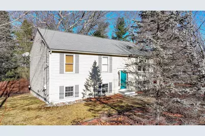 82 Belair Ave, Attleboro, MA 02703 - Photo 1