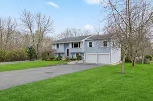 377 Read St, Seekonk, MA 02771 - Photo 1