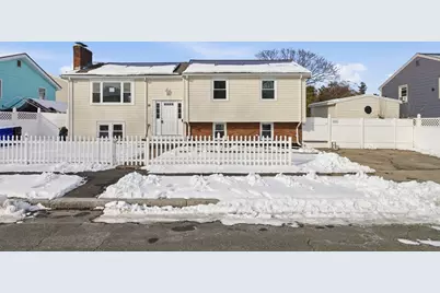 12 Holloway St, Malden, MA 02148 - Photo 1