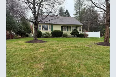 21 Wyoming Dr, Holden, MA 01520 - Photo 1