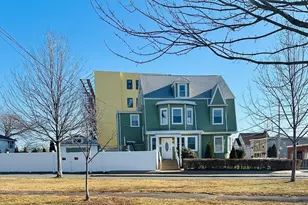 5 Oxford Park, Revere, MA 02151 - Photo 1