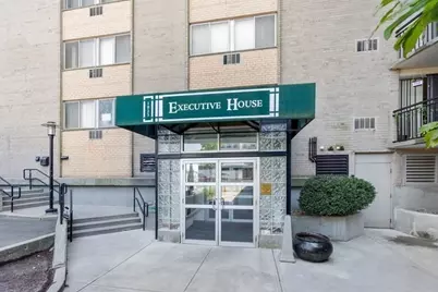 1025 Hancock St #6J, Quincy, MA 02169 - Photo 1