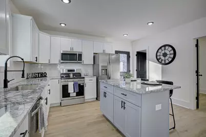 29 Griffin St, Palmer, MA 01069 - Photo 1