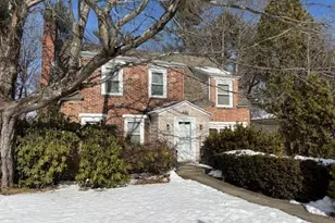 32 Zenith Dr, Worcester, MA 01602 - Photo 1