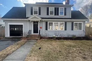 12 Pickwick, Marblehead, MA 01945 - Photo 1