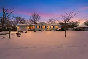 112 Grassy Gutter Rd, Longmeadow, MA 01106 - Photo 1