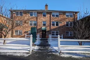 160 Tyngsboro Rd, Chelmsford, MA 01863 - Photo 1