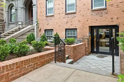 122 Beacon #6, Boston, MA 02116 - Photo 1