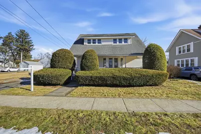 62 Talcott Ave, West Springfield, MA 01089 - Photo 1
