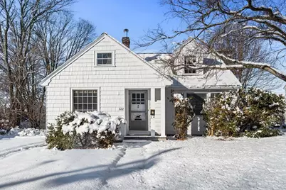 122 Beech St, Lowell, MA 01850 - Photo 1