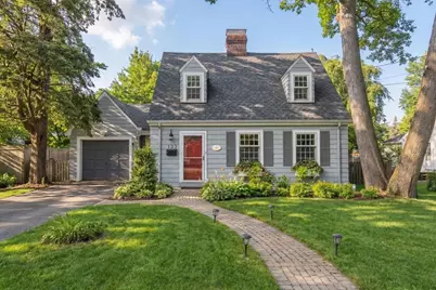 123 Walnut Hill Road, Newton, MA 02461 - Photo 1